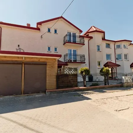 Δωμάτια σε οικογενειακή κατοικία Goscinne Matiz